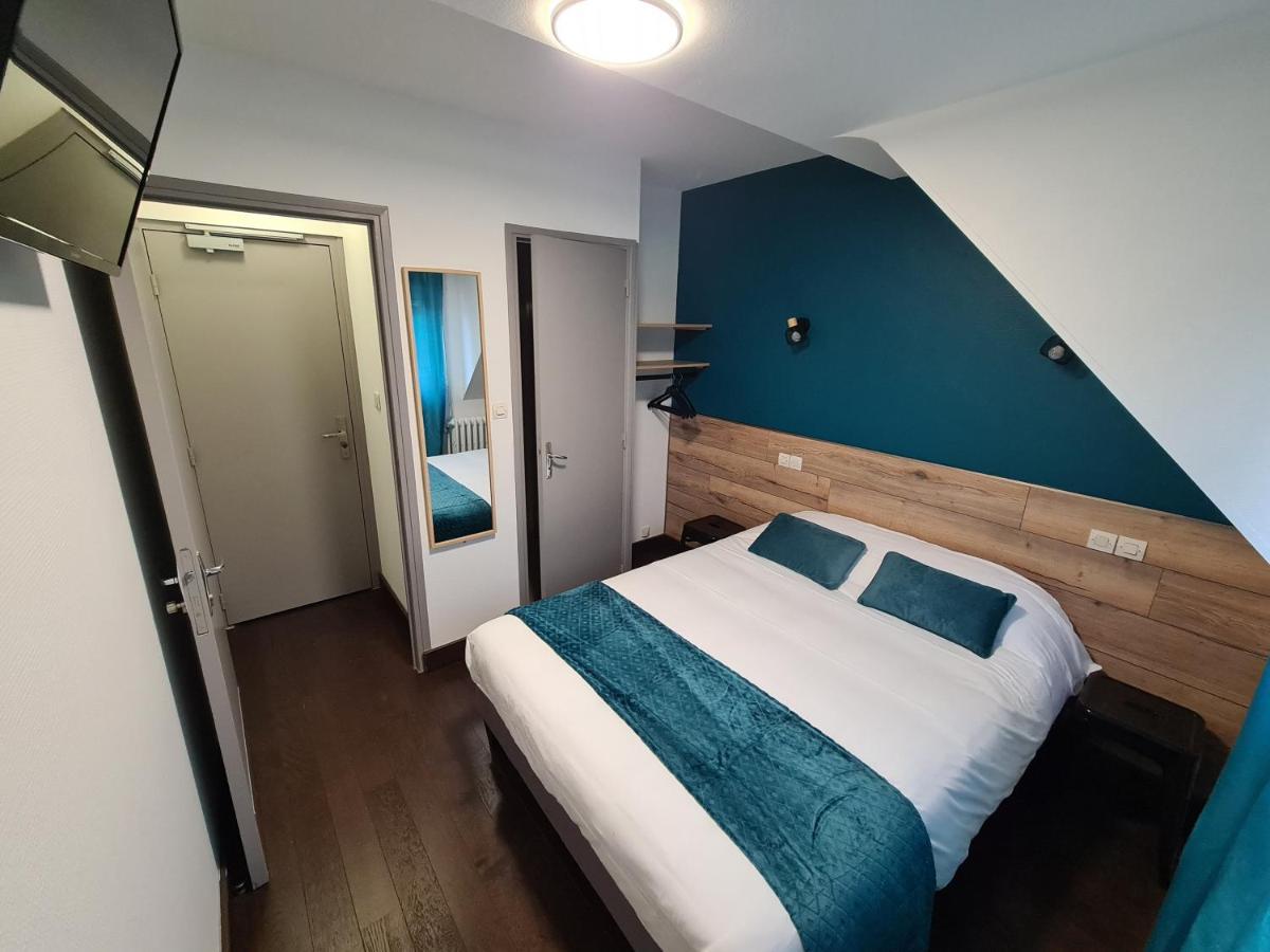 Berry Hotel La Chatre Exterior photo